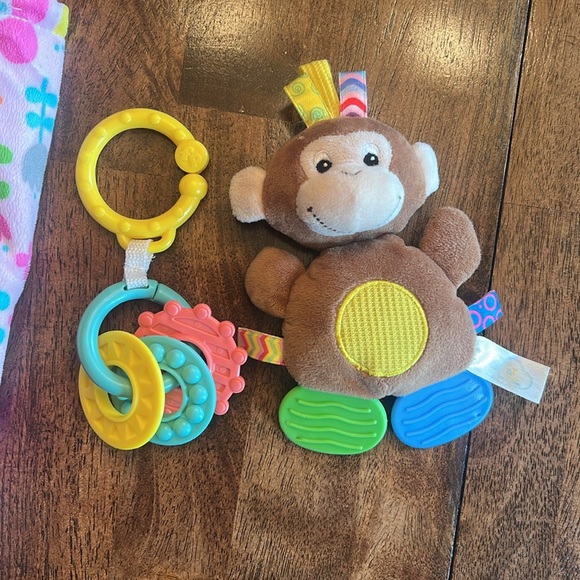 Baby girl lovey items - Picture 4 of 9